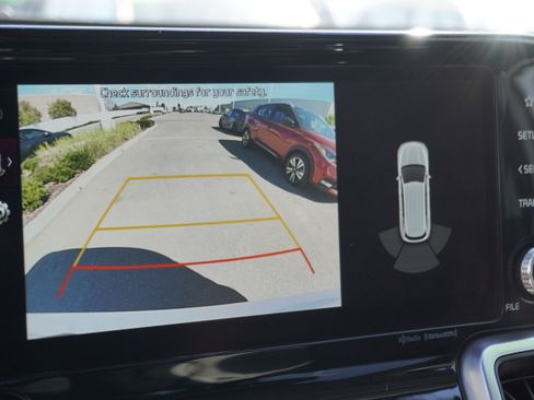 Used 2022 Kia Sorento S image 28