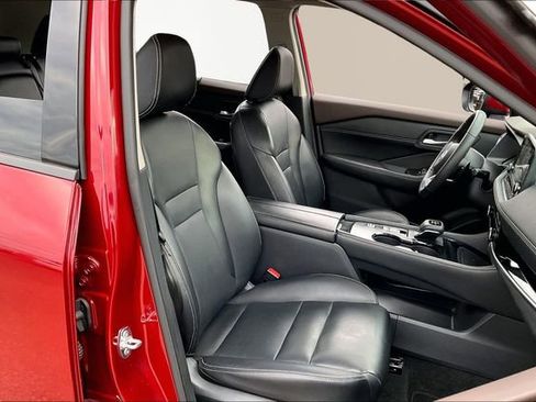 Used 2023 Nissan Rogue SL w/ SL Premium Package image 20