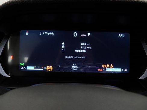 New 2025 Jeep Grand Cherokee Limited image 21