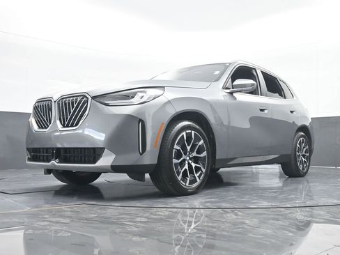 Used 2025 BMW X3 xDrive30i image 60