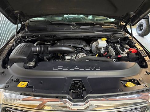 Used 2021 RAM 1500 Limited AWD/4WD image 35