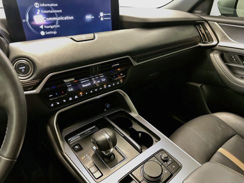 Used 2024 MAZDA CX-90 Plug-In Hybrid w/ Premium Plus AWD/4WD image 26