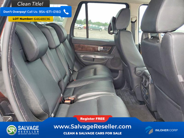 Used 2013 Land Rover Range Rover Sport HSE AWD/4WD image 13