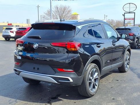 Used 2023 Buick Encore GX Select image 3