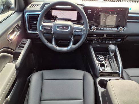 New 2026 GMC Canyon Elevation w/ Convenience Package image 2