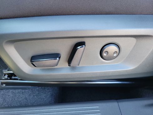 New 2026 Nissan Rogue SV image 12