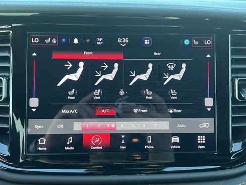 Used 2025 Dodge Durango R/T AWD/4WD image 24
