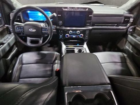 Used 2023 Ford F250 Lariat w/ Lariat Ultimate Package AWD/4WD image 5