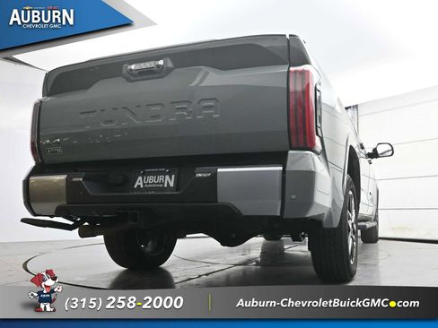 Used 2024 Toyota Tundra Limited AWD/4WD image 23