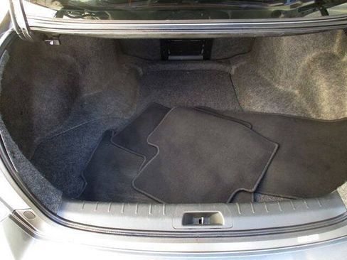 Used 2011 Honda Accord SE image 17