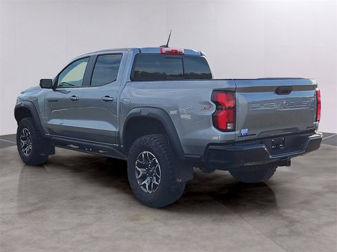 Certified 2024 Chevrolet Colorado ZR2 w/ Technology Package image 6
