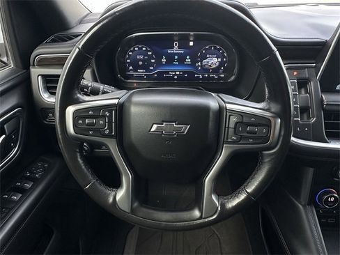 Used 2022 Chevrolet Tahoe Z71 w/ Z71 Off-Road Package image 13