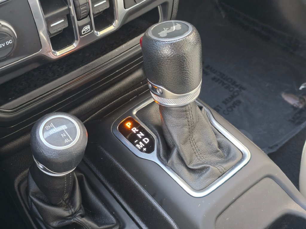 Used 2020 Jeep Wrangler Unlimited Sport AWD/4WD image 29