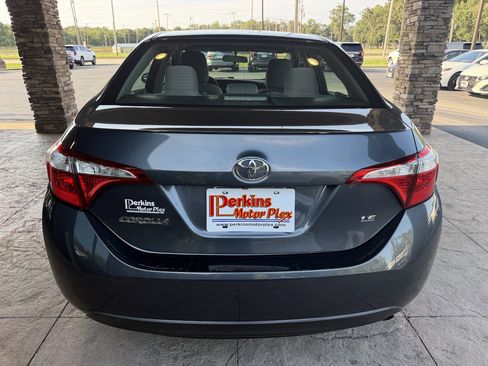 Used 2016 Toyota Corolla LE FWD image 8