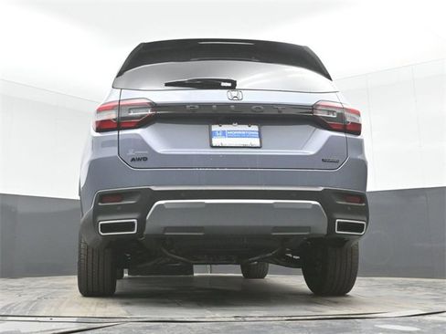 New 2026 Honda Pilot Touring image 48
