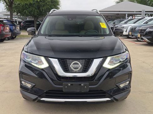 Used 2017 Nissan Rogue SL w/ SL Premium Package FWD image 8