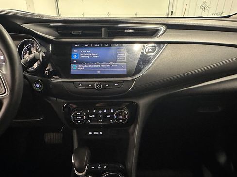 Used 2021 Buick Encore GX Select w/ Advanced Technology Package AWD/4WD image 32