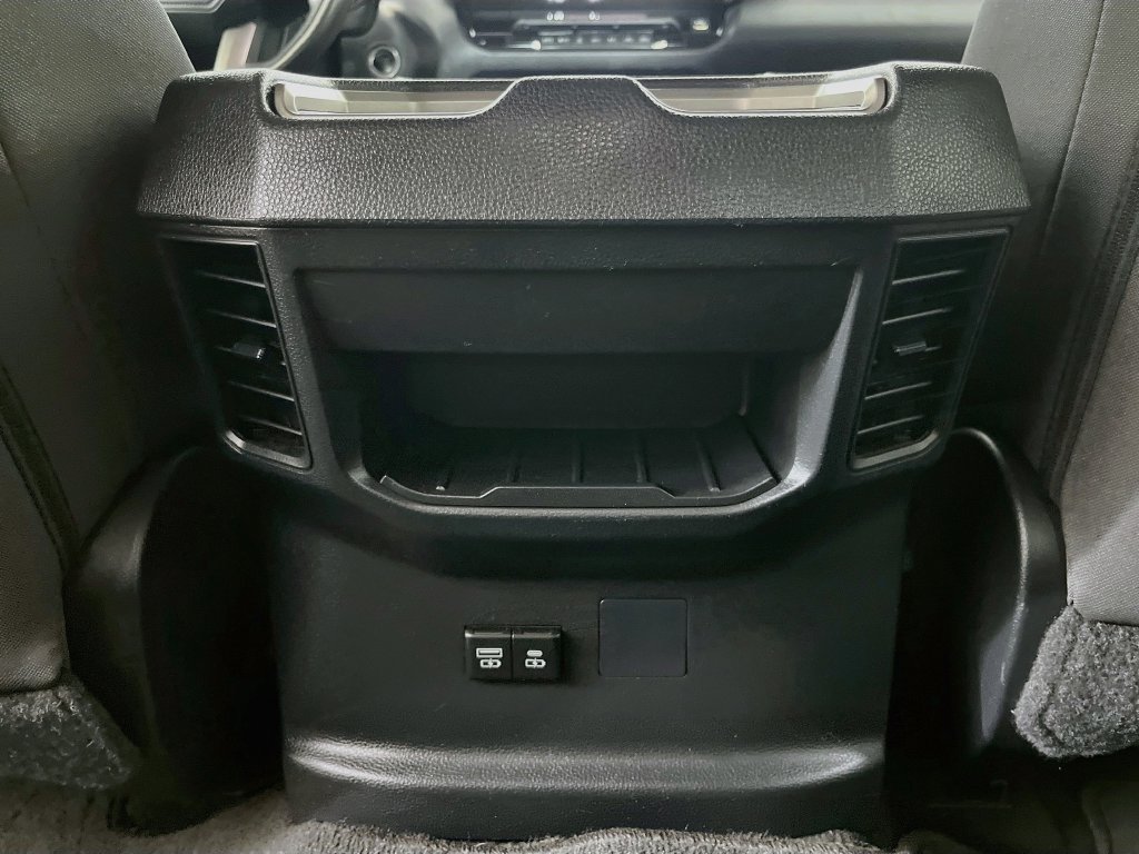 Used 2024 Toyota Tundra SR5 AWD/4WD image 30
