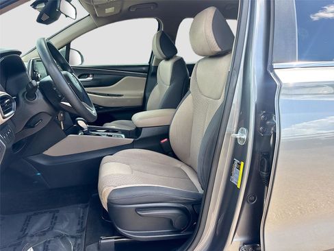 Used 2019 Hyundai Santa Fe SE FWD image 19