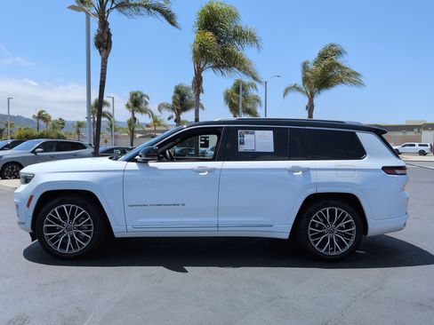 Used 2023 Jeep Grand Cherokee L Summit AWD/4WD image 6