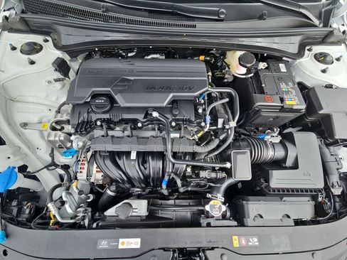 New 2026 Hyundai Elantra SEL Sport Premium FWD image 13