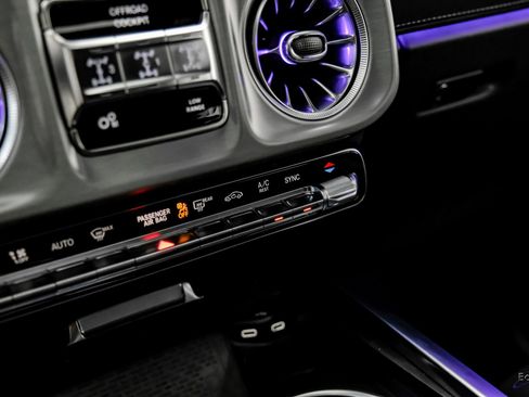 Used 2025 Mercedes-Benz G 63 AMG 4MATIC image 72