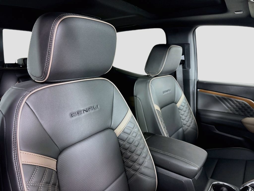 New 2026 GMC Canyon Denali AWD/4WD image 29