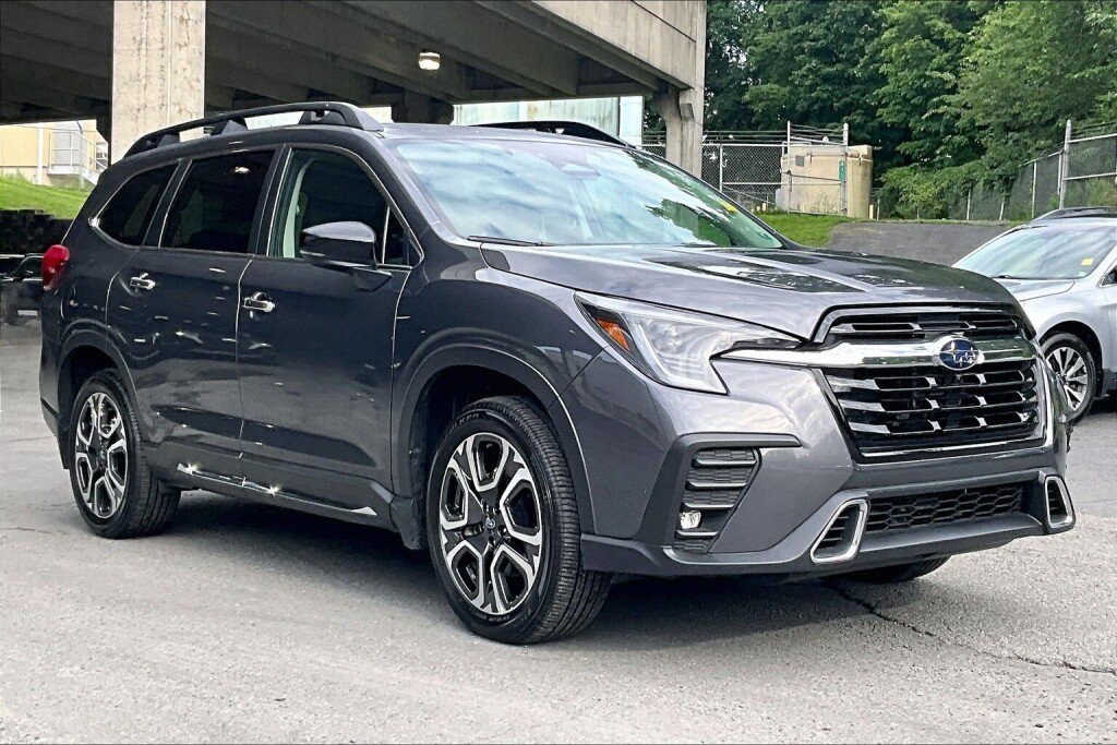 Certified 2026 Subaru Ascent Touring AWD/4WD image 19