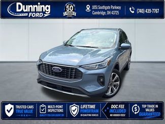 Used 2025 Ford Escape Platinum AWD/4WD 360° Tour