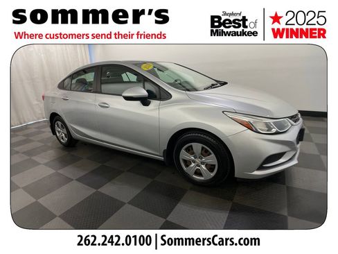 Used 2018 Chevrolet Cruze LS FWD image 6