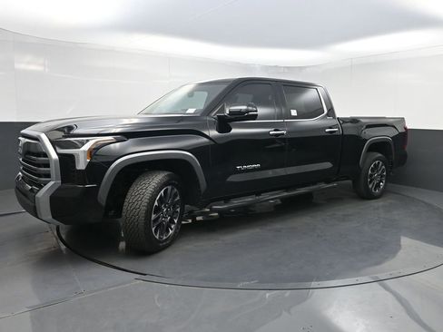 Used 2024 Toyota Tundra Limited w/ Power Package image 25
