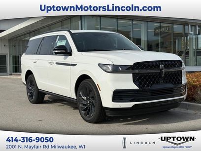 New 2025 Lincoln Navigator Reserve w/ Jet Appearance Package