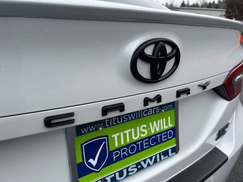 Used 2022 Toyota Camry XSE w/ Navigation Package image 32