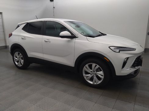 Used 2024 Buick Encore GX Preferred FWD image 11