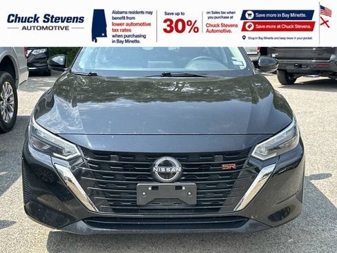Used 2025 Nissan Sentra SR FWD image 3