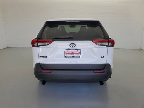 New 2025 Toyota RAV4 LE image 5