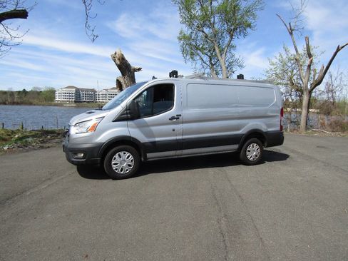 Used 2020 Ford Transit 250 Low Roof w/ Interior Upgrade Package RWD image 3
