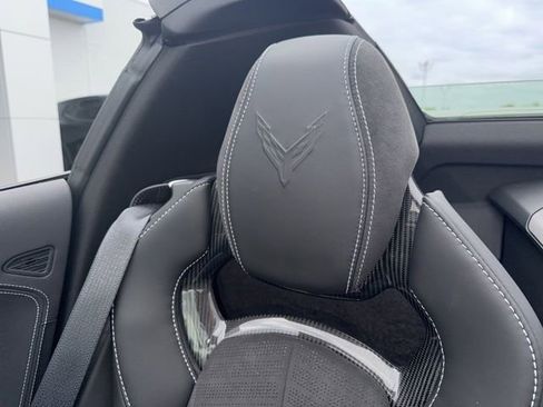 Used 2024 Chevrolet Corvette Stingray Preferred Conv w/ Z51 Performance Package RWD image 52