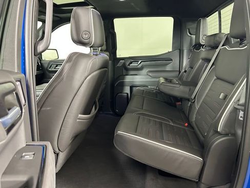 Used 2023 GMC Sierra 1500 AT4X AWD/4WD image 26