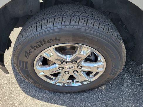 Used 2023 Ford F150 Lariat RWD image 37