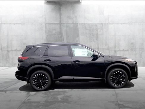 New 2026 Nissan Rogue Dark Armor AWD/4WD image 5