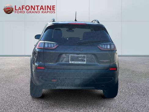 Used 2022 Jeep Cherokee Trailhawk w/ Trailer Tow Group image 6