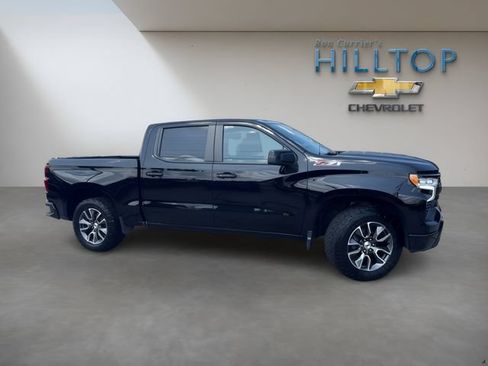 Used 2022 Chevrolet Silverado 1500 RST w/ Z71 Off-Road Package AWD/4WD image 3