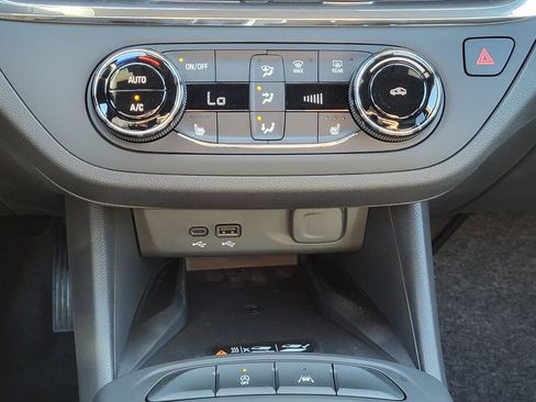 New 2026 Buick Envista Preferred w/ Convenience I Package image 9