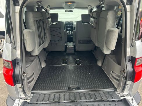Used 2011 Honda Element EX image 11