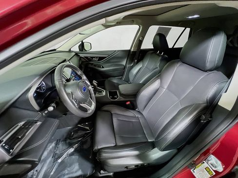 Used 2025 Subaru Outback Limited AWD/4WD image 18