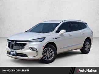 Used 2023 Buick Enclave Premium w/ Trailering Package, 5000 lbs. FWD video 1