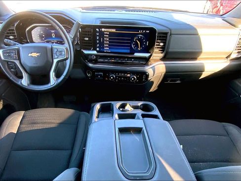 Used 2024 Chevrolet Silverado 1500 LT w/ Convenience Package II image 15