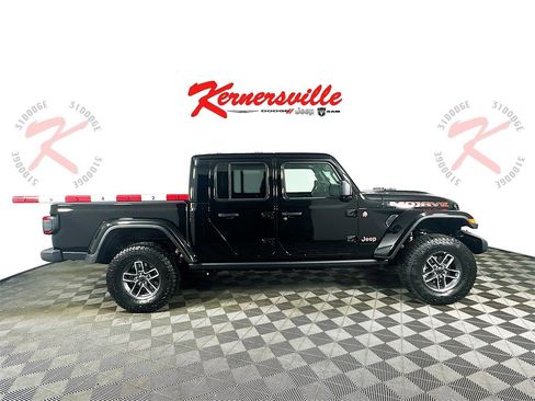 New 2026 Jeep Gladiator Mojave w/ Technology Group image 8