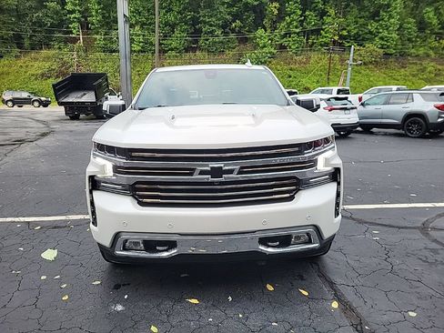 Used 2021 Chevrolet Silverado 1500 High Country w/ Technology Package AWD/4WD image 3